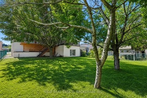 Photo 47 at 136 Homewood Avenue, Newtonbrook West, Toronto