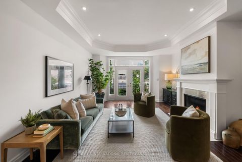 Photo 17 at 213 Walmer Road, Casa Loma, Toronto