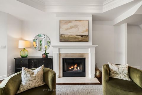 Photo 19 at 213 Walmer Road, Casa Loma, Toronto