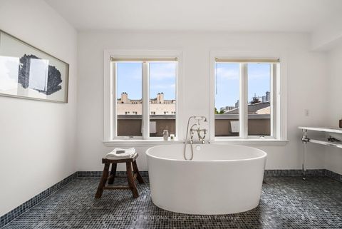 Photo 28 at 213 Walmer Road, Casa Loma, Toronto