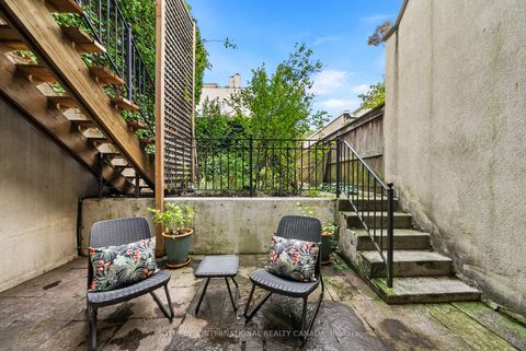 Photo 35 at 213 Walmer Road, Casa Loma, Toronto