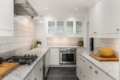 Photo 42 at 213 Walmer Road, Casa Loma, Toronto