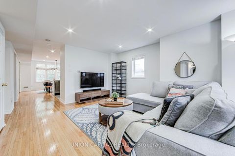 Photo 5 at 8 - 1 Bastedo Avenue, Woodbine Corridor, Toronto