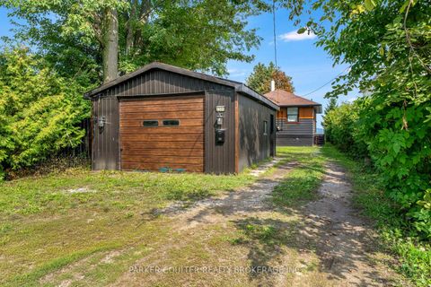 Photo 3 at 2305 Crystal Beach Road, Alcona, Innisfil