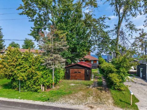Photo 4 at 2305 Crystal Beach Road, Alcona, Innisfil