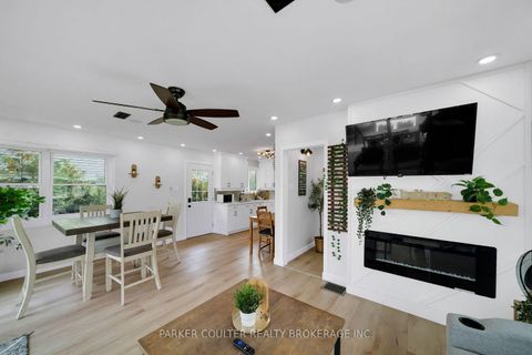 Photo 10 at 2305 Crystal Beach Road, Alcona, Innisfil