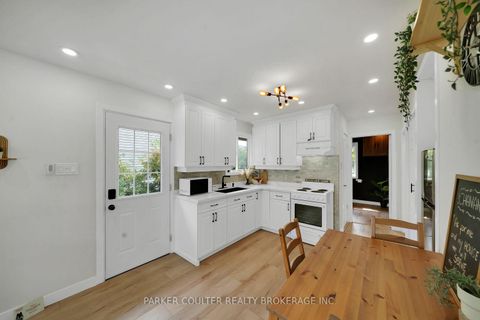 Photo 12 at 2305 Crystal Beach Road, Alcona, Innisfil