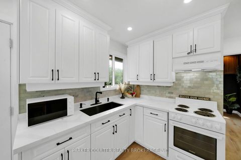 Photo 13 at 2305 Crystal Beach Road, Alcona, Innisfil