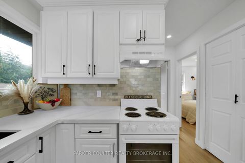 Photo 14 at 2305 Crystal Beach Road, Alcona, Innisfil