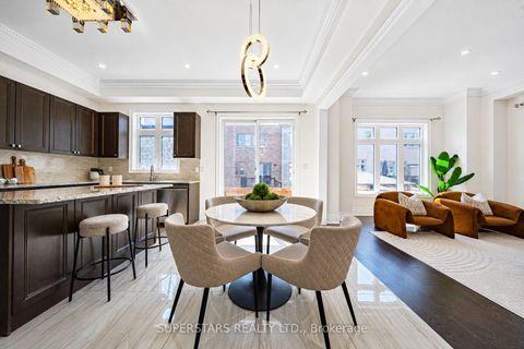 Photo 16 at 20 Wellman Drive, Oak Ridges Lake Wilcox, Richmond Hill