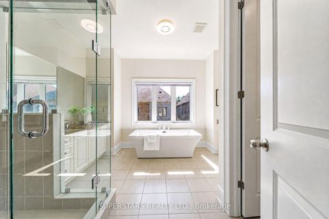 Photo 26 at 20 Wellman Drive, Oak Ridges Lake Wilcox, Richmond Hill