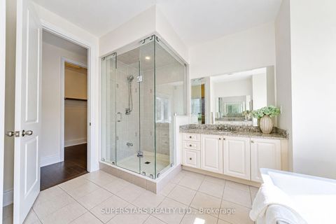 Photo 27 at 20 Wellman Drive, Oak Ridges Lake Wilcox, Richmond Hill