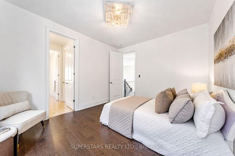 Photo 32 at 20 Wellman Drive, Oak Ridges Lake Wilcox, Richmond Hill