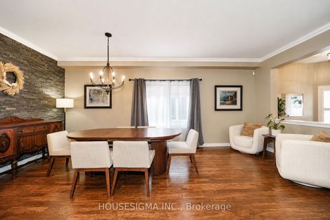 Photo 10 at 97 Bach Avenue, Rolling Acres, Whitby