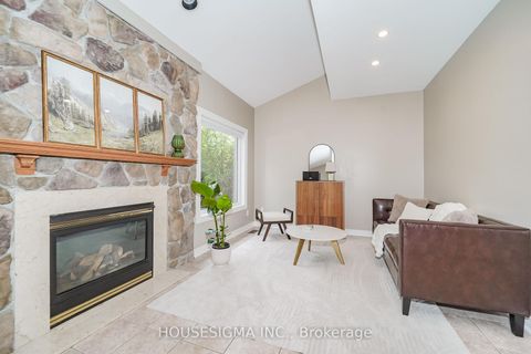 Photo 12 at 97 Bach Avenue, Rolling Acres, Whitby