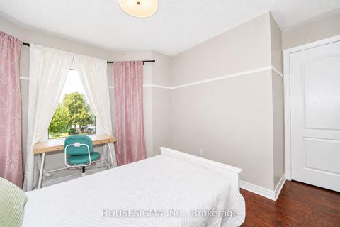 Photo 27 at 97 Bach Avenue, Rolling Acres, Whitby