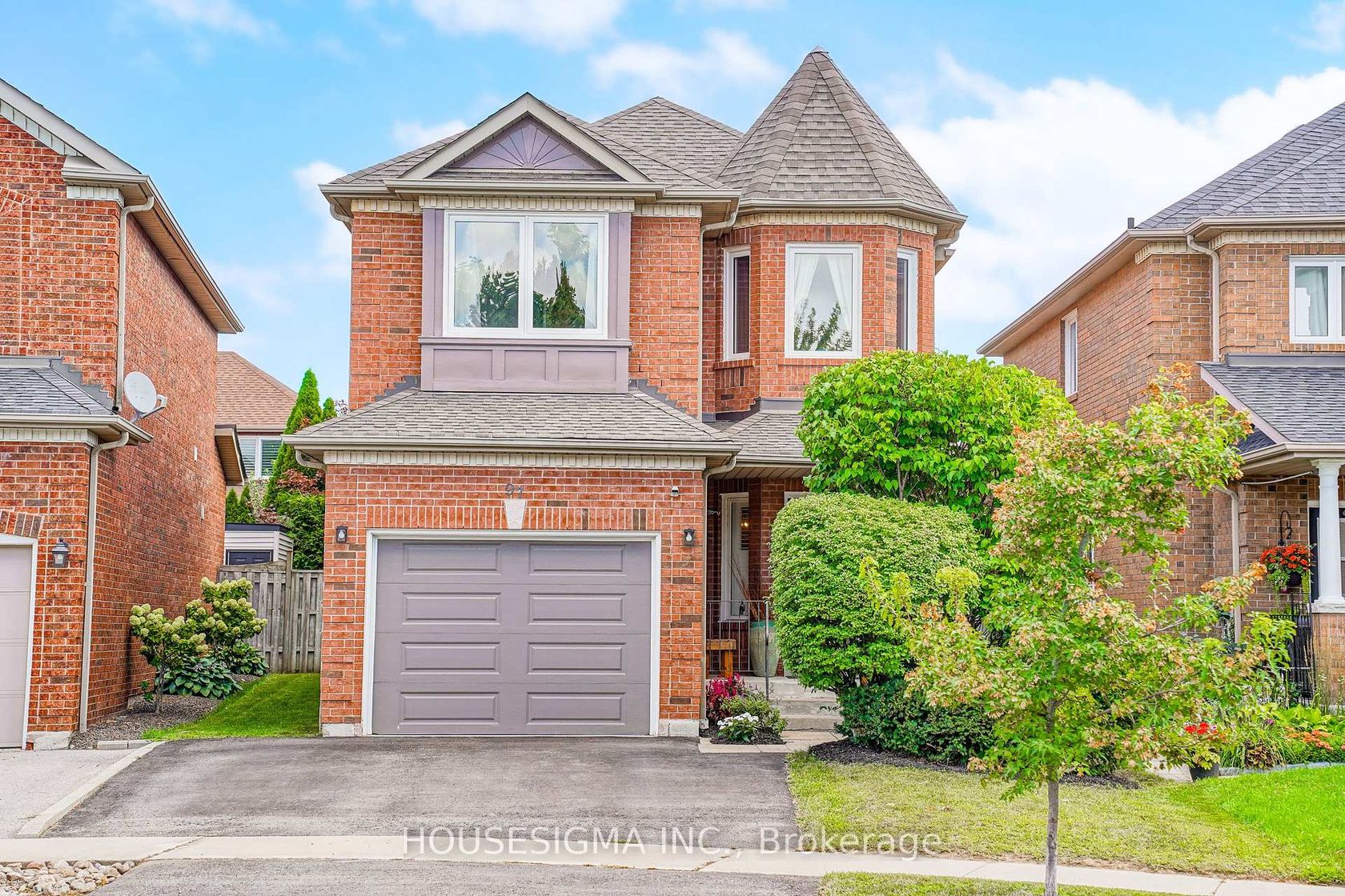 97 Bach Avenue, Rolling Acres, Whitby 