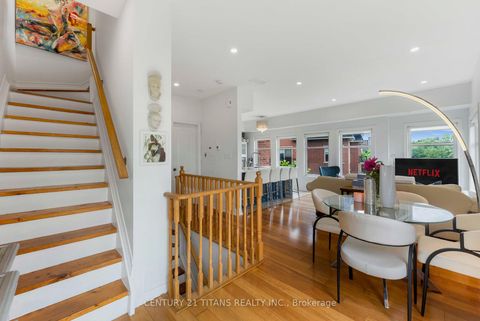 Photo 6 at 222 - 1837 Eglinton Avenue E, Victoria Village, Toronto