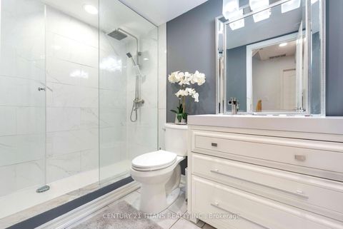 Photo 21 at 222 - 1837 Eglinton Avenue E, Victoria Village, Toronto