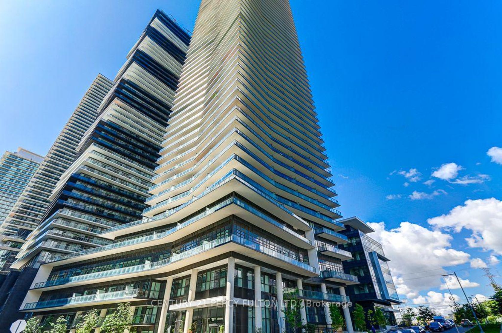 1110 - 38 Annie Craig Drive, Mimico, Toronto photo number 2