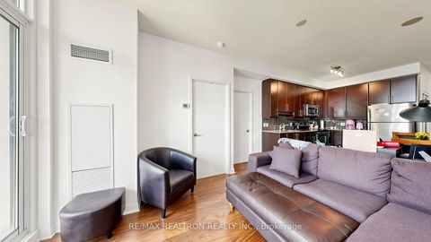 Photo 10 at 2211 - 33 Bay Street, Waterfront Communities C1, Toronto