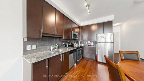 Photo 14 at 2211 - 33 Bay Street, Waterfront Communities C1, Toronto
