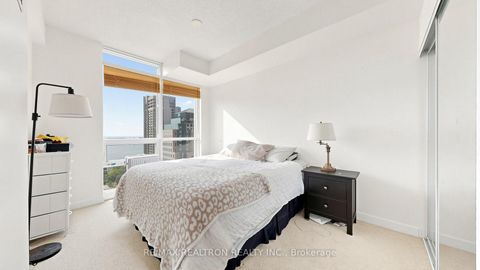 Photo 17 at 2211 - 33 Bay Street, Waterfront Communities C1, Toronto