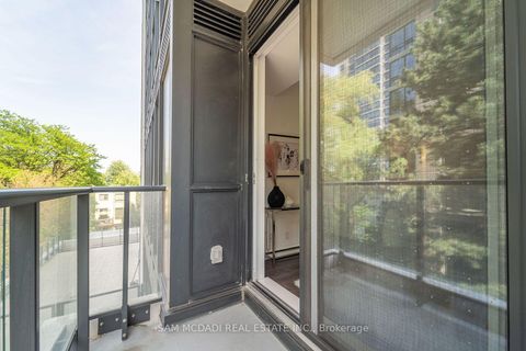 Photo 21 at 301 - 609 Avenue Road, St. Clair, Toronto