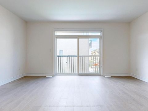 Photo 10 at 124 Tennant Circle, Vellore Village, Vaughan