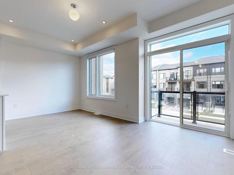 Photo 14 at 124 Tennant Circle, Vellore Village, Vaughan