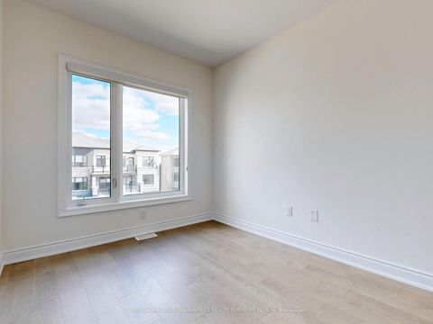 Photo 35 at 124 Tennant Circle, Vellore Village, Vaughan