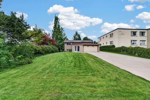 Photo 1 at 80 Shirley Avenue, Sunnidale, Barrie