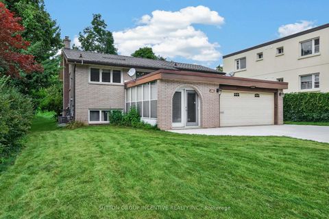 Photo 3 at 80 Shirley Avenue, Sunnidale, Barrie