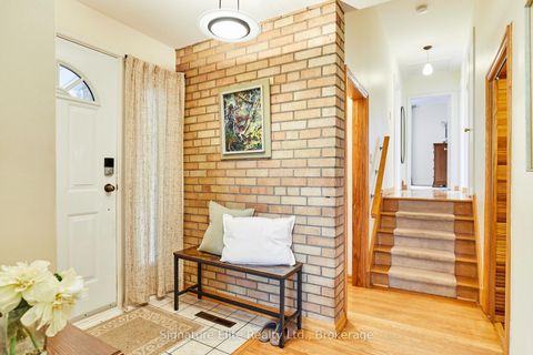 Photo 7 at 122 Haileybury Drive, Bendale, Toronto