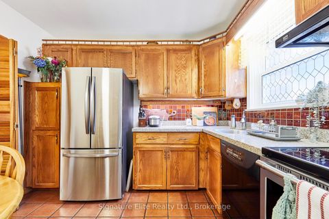Photo 11 at 122 Haileybury Drive, Bendale, Toronto