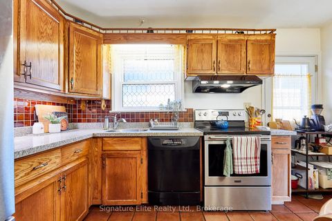 Photo 12 at 122 Haileybury Drive, Bendale, Toronto