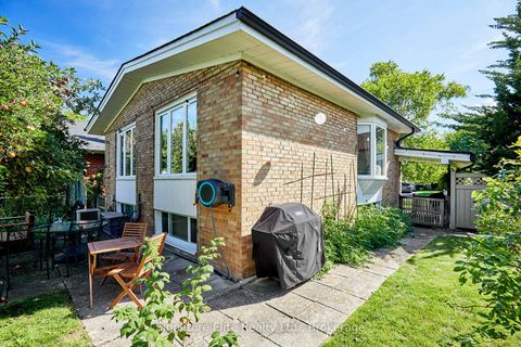 Photo 32 at 122 Haileybury Drive, Bendale, Toronto