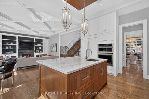 Photo 16 at 119 Patricia Avenue, Newtonbrook West, Toronto