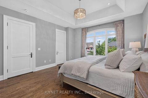 Photo 38 at 119 Patricia Avenue, Newtonbrook West, Toronto