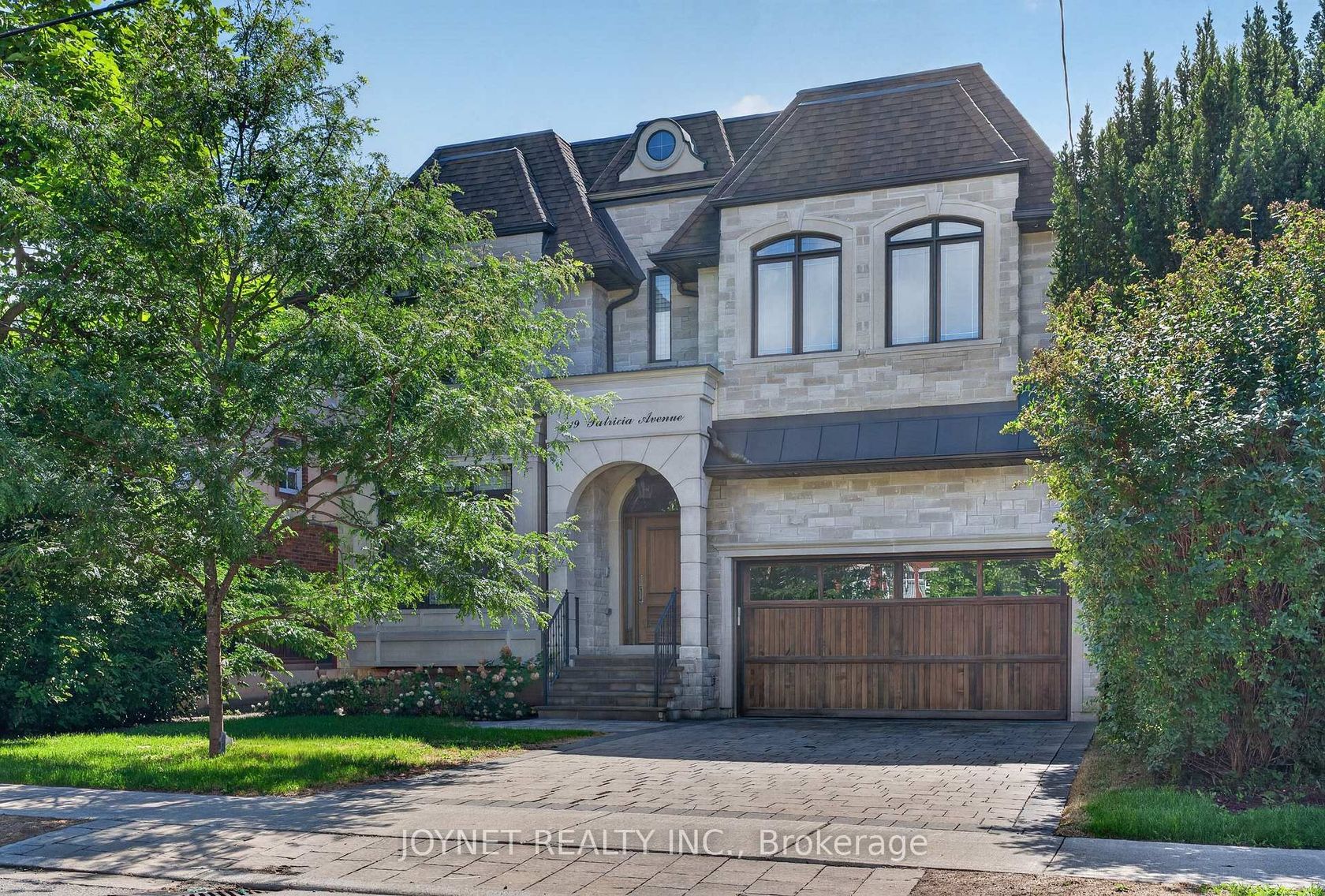 119 Patricia Avenue, Newtonbrook West, Toronto 