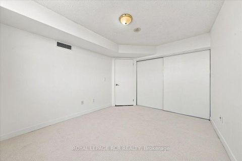 Photo 10 at 908 - 812 Lansdowne Avenue, Junction, Toronto