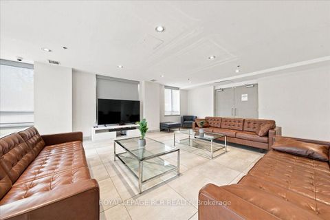 Photo 18 at 908 - 812 Lansdowne Avenue, Junction, Toronto