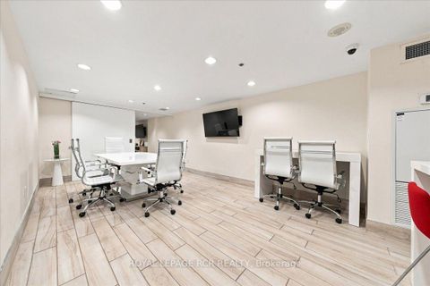 Photo 20 at 908 - 812 Lansdowne Avenue, Junction, Toronto