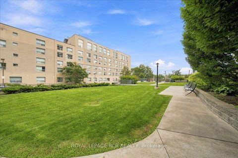Photo 27 at 908 - 812 Lansdowne Avenue, Junction, Toronto