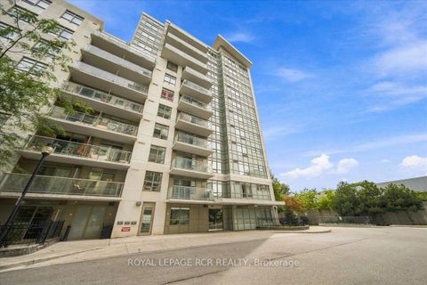 Photo 32 at 908 - 812 Lansdowne Avenue, Junction, Toronto