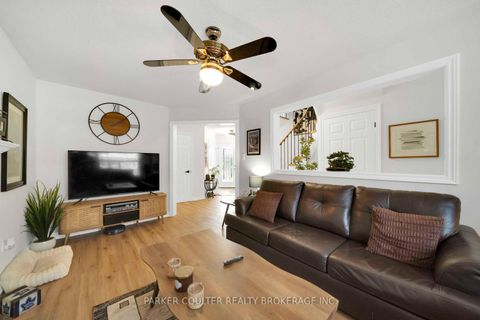 Photo 9 at 22 Taylor Drive, Bayshore, Barrie