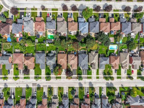 Photo 46 at 22 Taylor Drive, Bayshore, Barrie