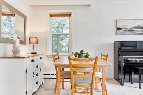 Photo 4 at 15 Bonny Lynn Court, Ionview, Toronto