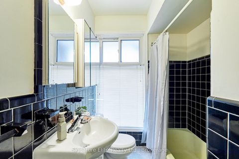 Photo 21 at 15 Bonny Lynn Court, Ionview, Toronto