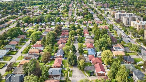 Photo 39 at 15 Bonny Lynn Court, Ionview, Toronto
